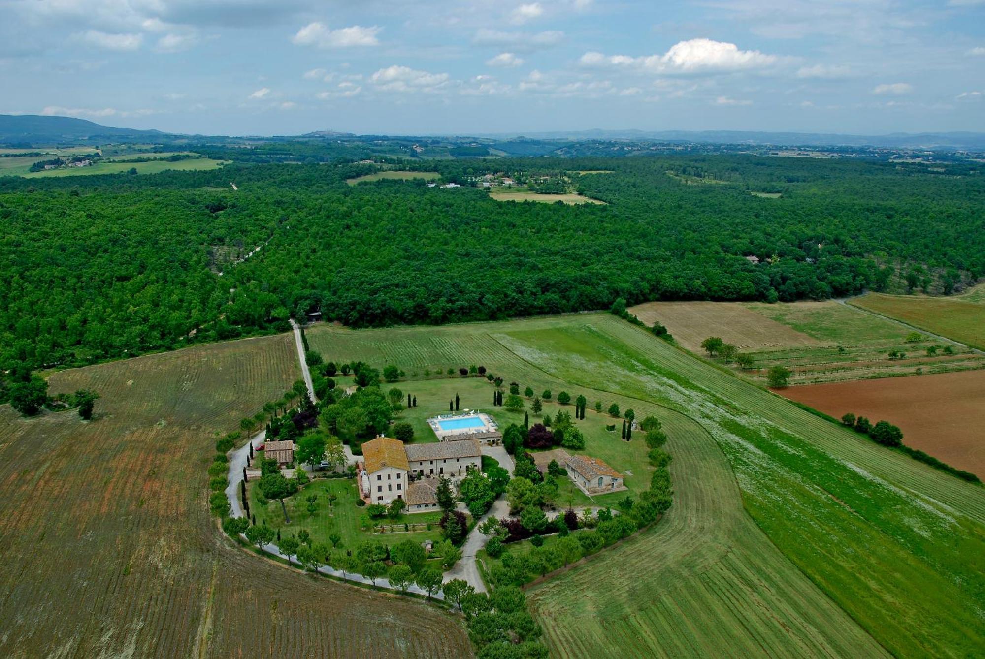 Fattoria Agriturismo Nerbona Casole dʼElsa Eksteriør bilde
